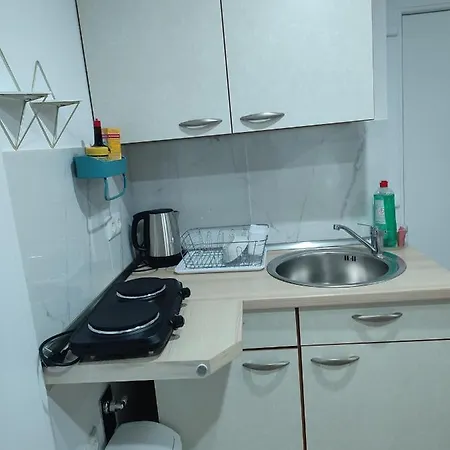 Apartment A&b